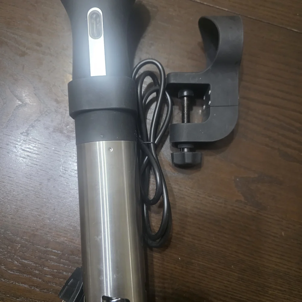 Sous Vide Precision Cooker - Black and Silver - Picture 5 of 6